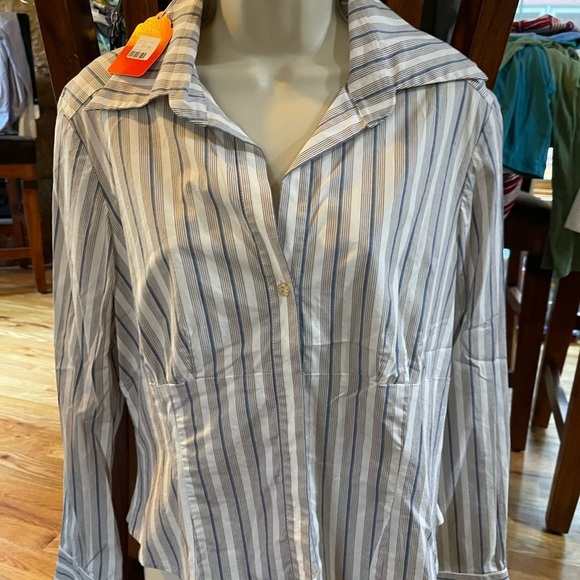Anne Klein Tops - Anne Klein stretch blouse size 12